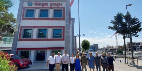 Öner Hekim, Özge Yapı A.Ş. Çalışanlarıyla Bir Araya Geldi